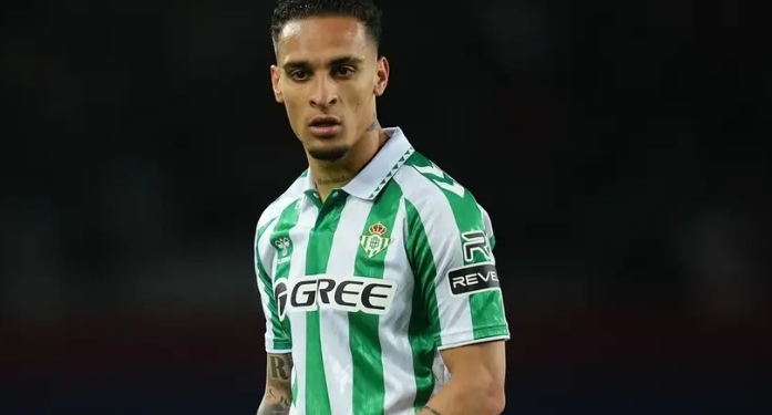 綠白軍團書寫奇跡！貝蒂斯4-3佛羅倫薩驚險晉級歐聯杯半決賽！安東尼傳射建功