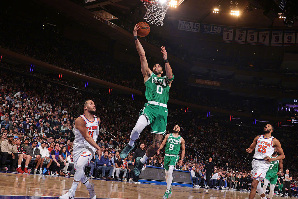 凱爾特人客場大勝尼克斯，系列賽形勢逆轉(zhuǎn)