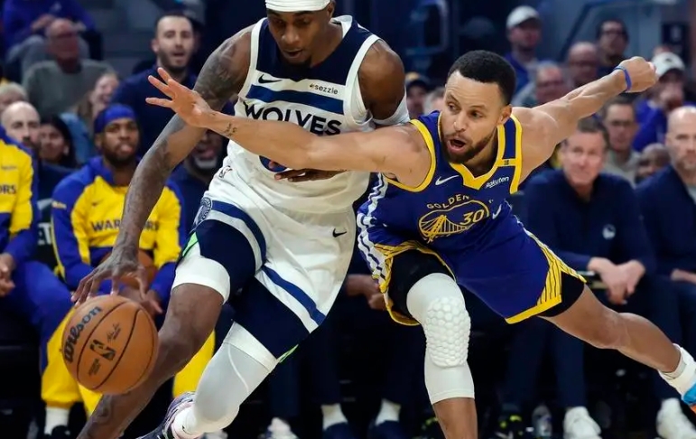 G4落幕！勇士主場7分惜敗，森林狼117-110勝勇士，半只腳踏入半?yún)^(qū)決賽！