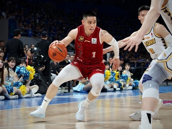 廣廈 3-1 手握冠軍點！北京主場 73-106 潰敗，林秉圣 22 分成奇兵