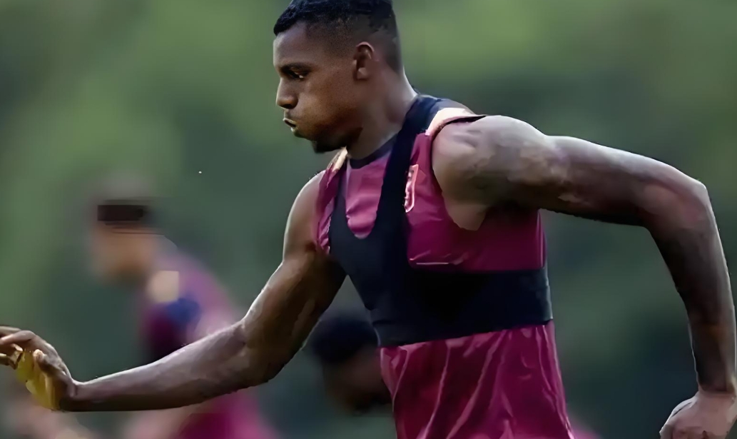 3000萬(wàn)歐金靴韋斯利加盟深圳新鵬城，沖擊中超新格局