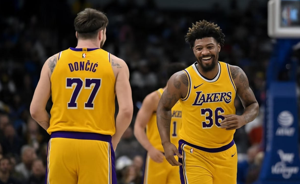 湖人隊史首人！斯瑪特選擇36號球衣，名記盛贊：他能帶來強硬文化！