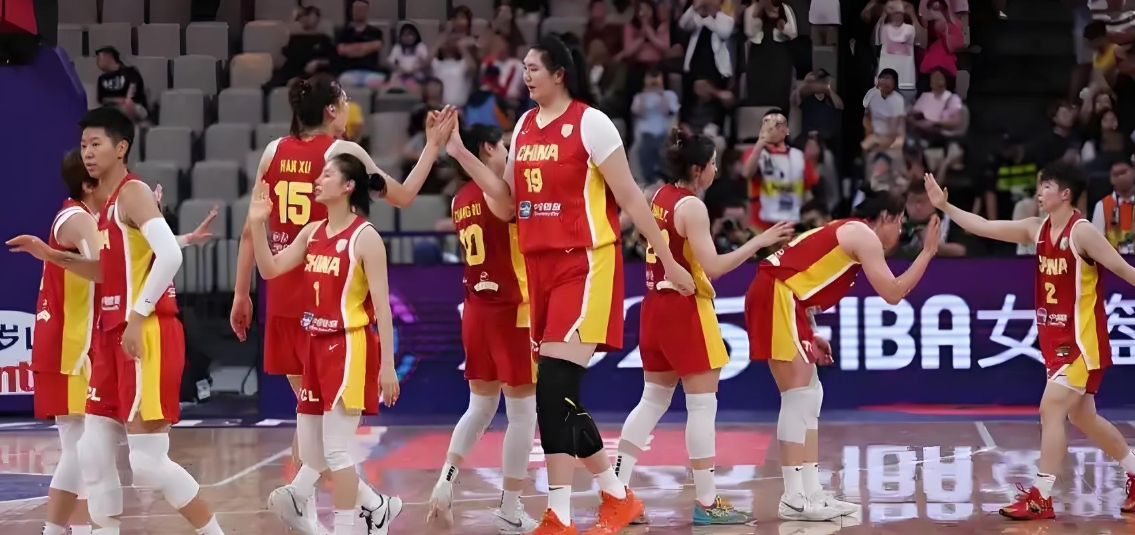 女籃雙殺韓國(guó)拿季軍卻暴露疲軟狀態(tài)，張子宇≠勝利保障