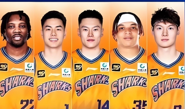 上海主力皆續(xù)約，豪華陣容領(lǐng)跑新賽季，廣東破例別隊選人