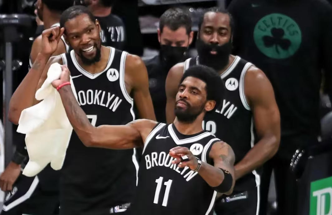 歐文曝光當(dāng)年籃網(wǎng)內(nèi)幕！感激KD的承諾，震驚哈登的離開！