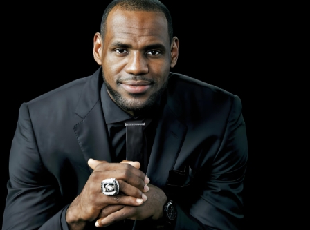 AI把老詹P成“孕婦”？法律團(tuán)隊(duì)下發(fā)禁令：玩梗別過火！