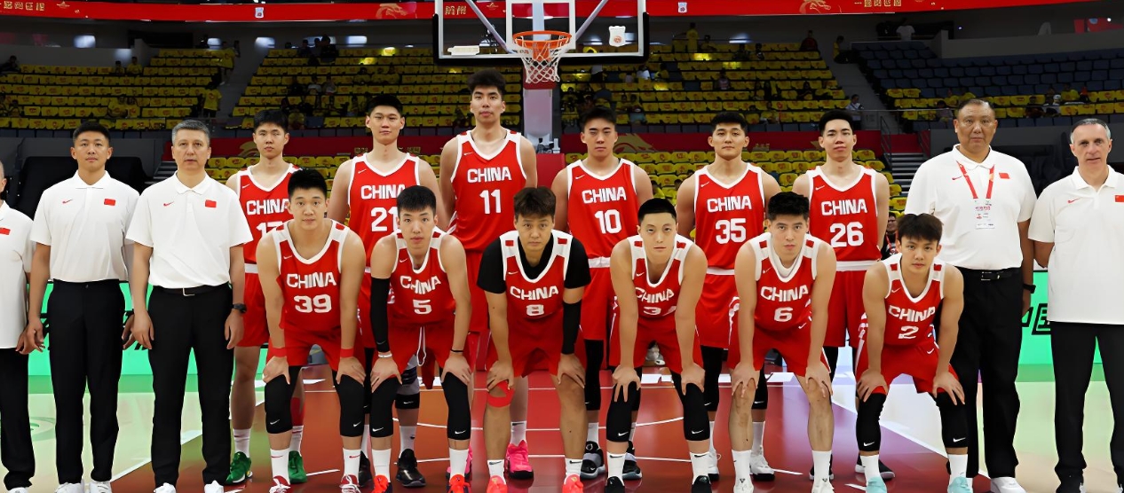  男籃連勝收官，后衛(wèi)線暴露致命崩塌，亞洲杯恐怕懸了