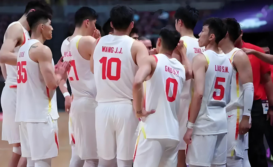 男籃對陣韓國焦點戰(zhàn)！媒體：想贏球關(guān)鍵在這兩點——三分和快攻