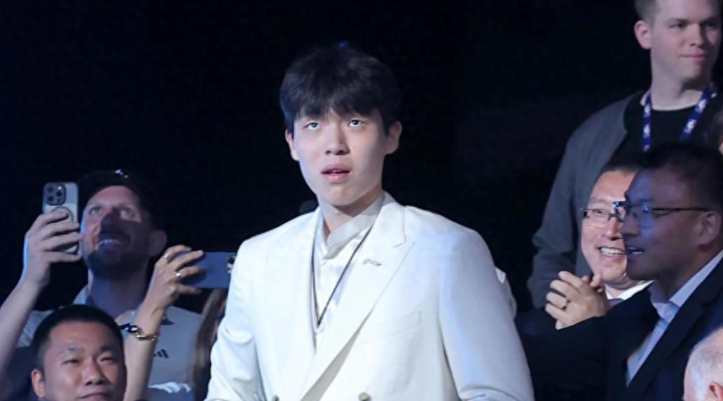 美媒評三大最佳新秀！楊瀚森領(lǐng)銜，雷霆籃網(wǎng)后衛(wèi)緊隨其后！